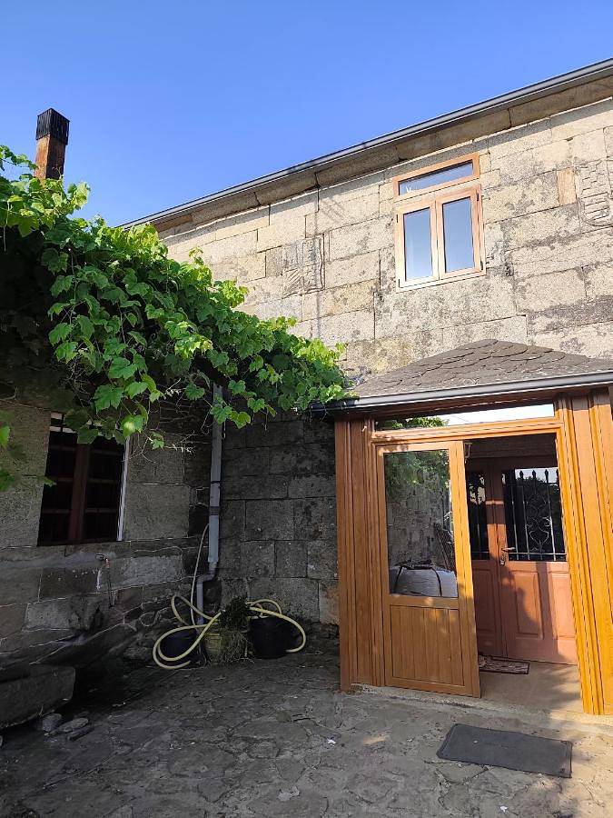 Vakantieappartement voor 3 personen, with tuin and uitzicht as well as terras - 1