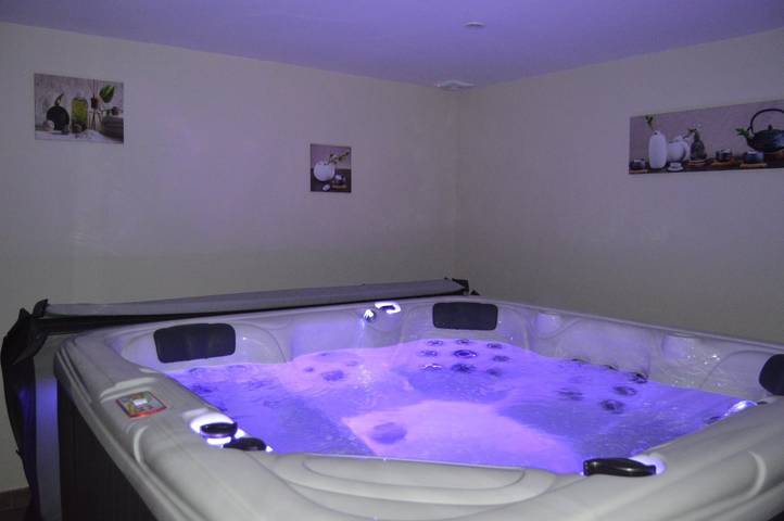 Chambre d’hôte pour 2 personnes, avec jacuzzi à Saint-Jean-de-Monts
