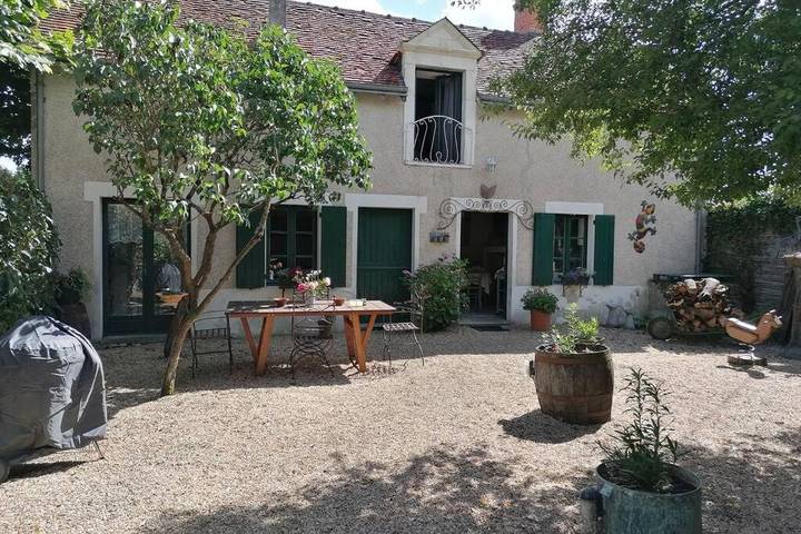 Location de vacances pour 6 personnes, avec Terrasse et Jardin à Saint-Romain-sur-Cher