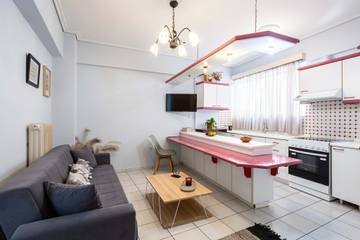 Gîte pour 2 personnes, avec balcon/terrasse à Calamata