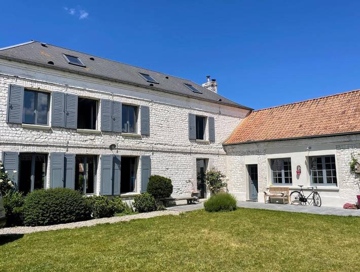 Maison de vacances pour 15 personnes, avec Terrasse ainsi que Jardin et Piscine