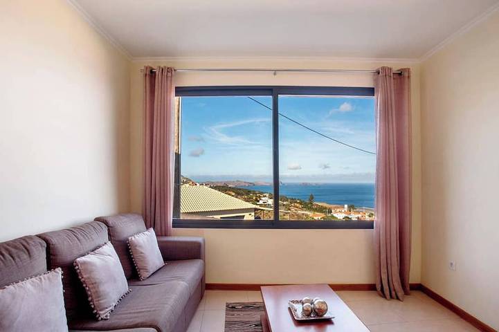 Casa de férias para 6 pessoas, com varanda, com animais de estimação em Santa Cruz (Madeira)