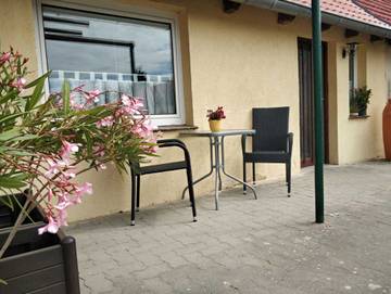 Ferienwohnung für 4 Personen, mit Terrasse, kinderfreundlich in Ummanz