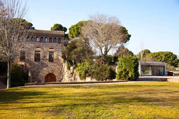 Maison de vacances pour 16 personnes, avec Balcon et Terrasse ainsi que Jardin et Piscine à Reus