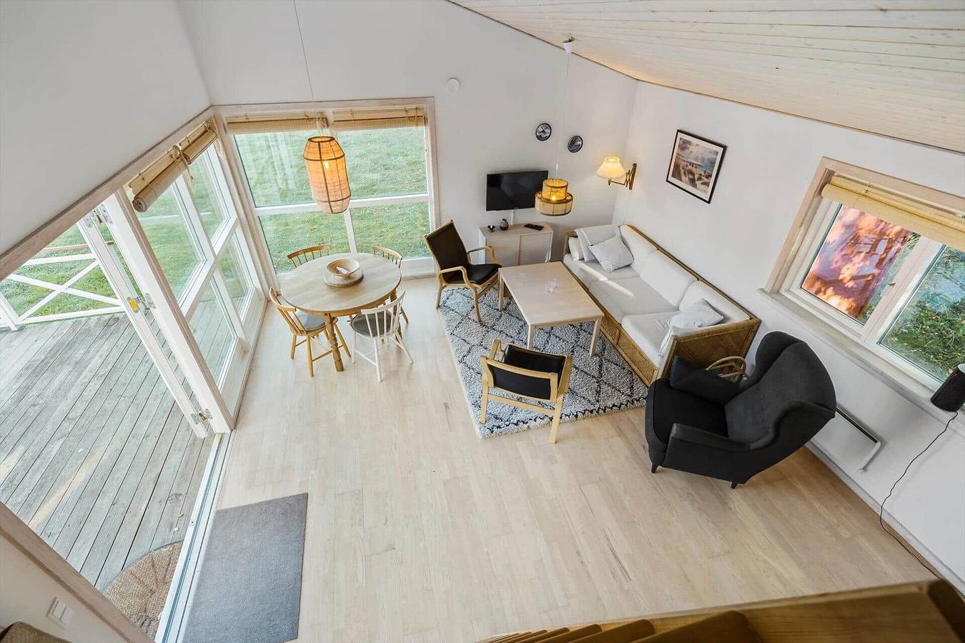 5732 Gudhjem - Rø Skolevej 10 Dør 17 in Rø, Gudhjem