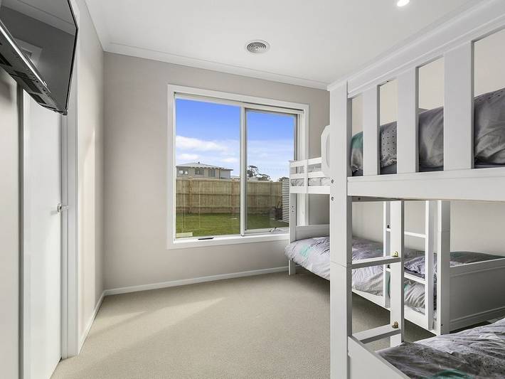 Holiday home for 14 people, with garden in Philip Island