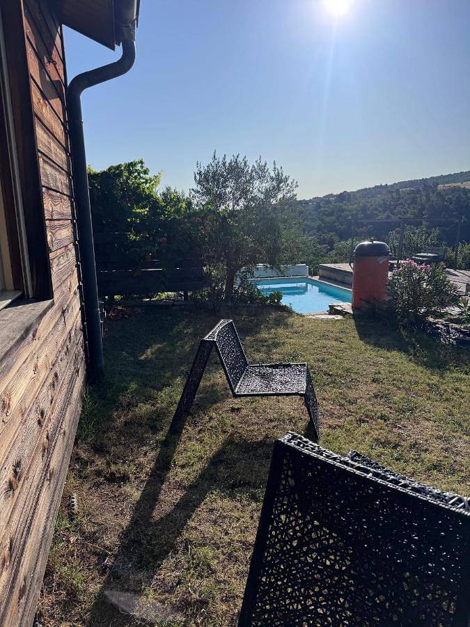 Maison de vacances pour 4 personnes, avec vue ainsi que piscine et jardin - 1