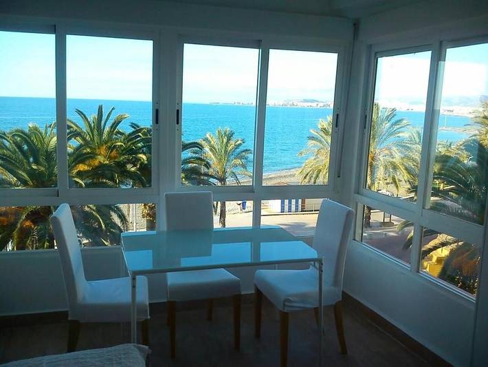 Ferienwohnung für 3 Personen, mit Pool und Ausblick