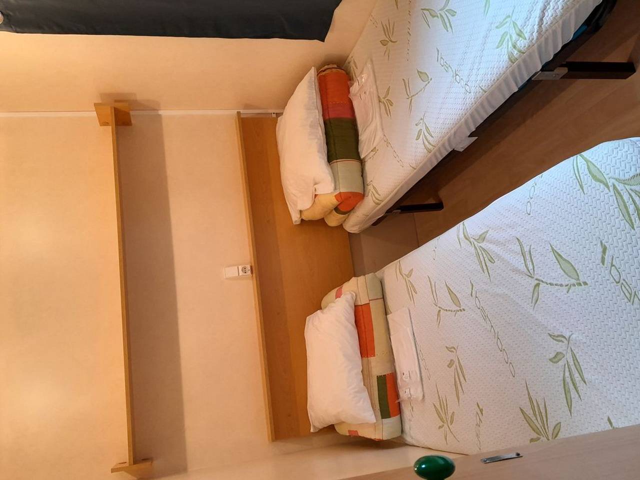 Mobil home, animaux Ok - 4 pers. in Pleaux, Région de Mauriac