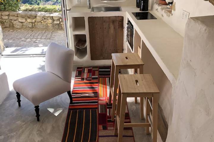 Location de vacances pour 2 personnes, avec Jardin à Montaulieu