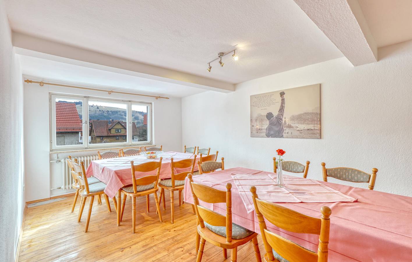 Ganze Ferienwohnung, Gemütliches Appartement mit Terrasse in Oberweißenbrunn, Nähe Skilift in Bischofsheim an der Rhön, Rhön-Bayern