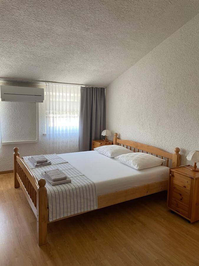 Alojamiento y desayuno para 2 personas, con terraza - 1