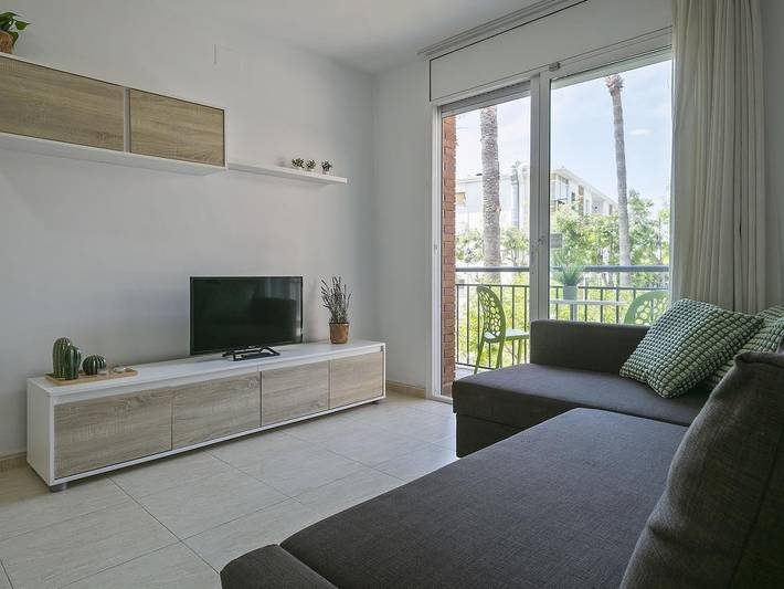 Ganze Ferienwohnung, Ferienwohnung für 3 Personen mit Garten in Castelldefels, Baix Llobregat