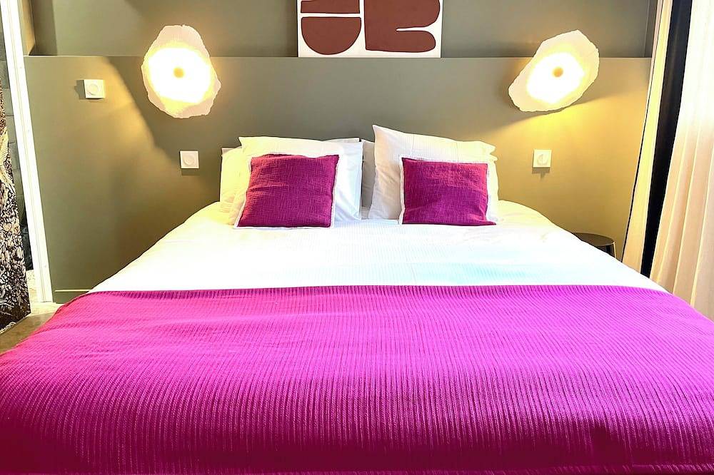 Entire apartment, Modern apartment overlooking the city in Pays de Pontarlier, Doubs