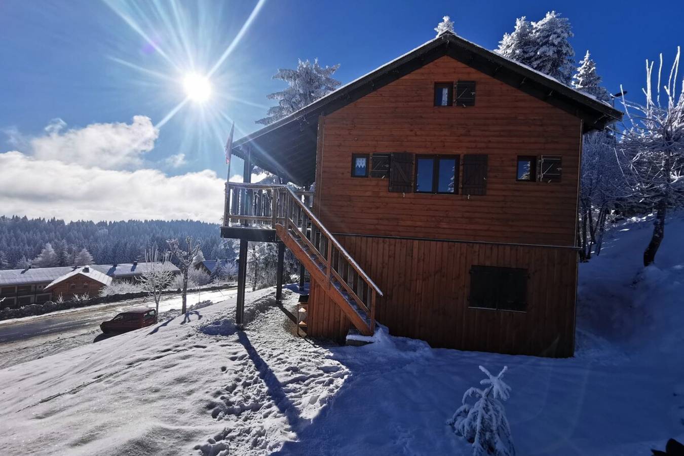 Magnifique chalet , vue sur le Mont Blanc ***  in Le Revard, Pugny-Chatenod