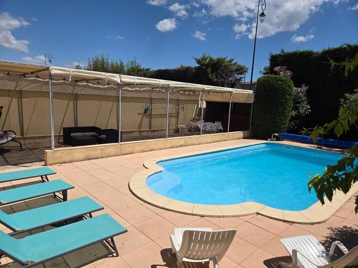 Villa pour 8 personnes, avec piscine et jardin, animaux acceptés - 1