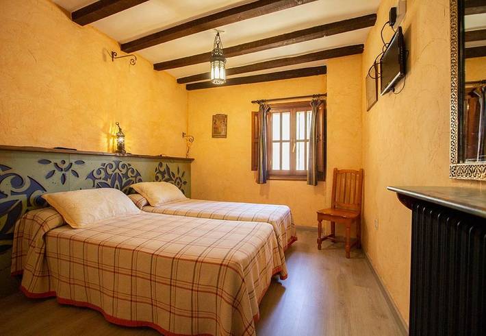 Hotel para 2 personas, con Terraza además de Jardín y Vistas en Abejar - 3