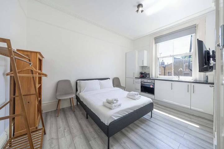 Vacation rental for 2 people in Knightsbridge
