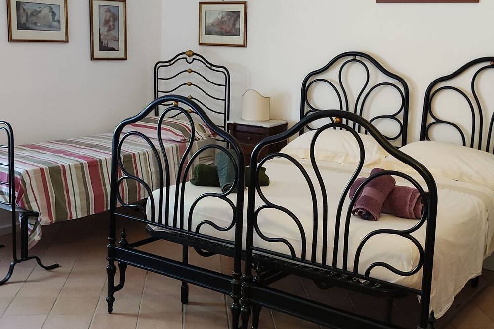 Geheel appartement, Design apartment by the sea in Santa Maria di Castellabate, Cilento