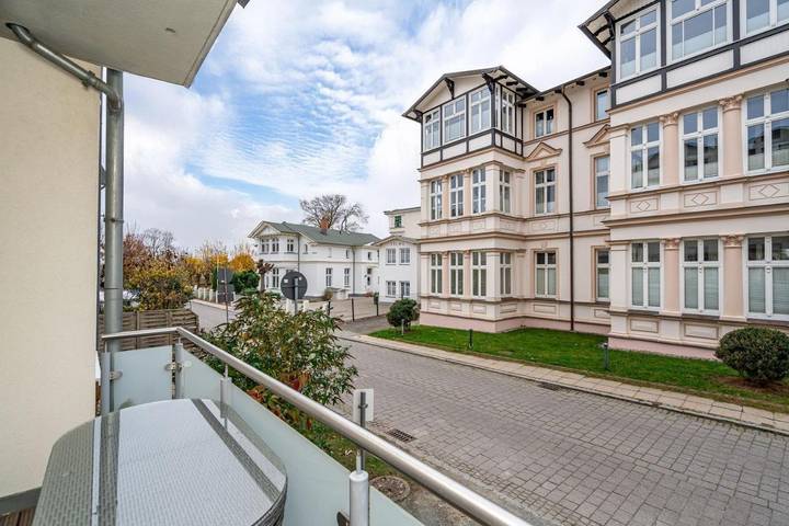Ferienwohnung für 2 Personen, mit Balkon in Heringsdorf - 2