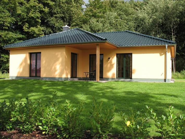 Casa de vacaciones para 6 personas, con terraza y jardín - 1