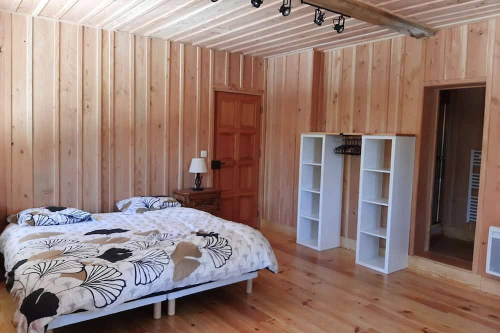 Chalet du grand Cėdre - 5 rooms 8 pers. in Bédoin, Parc naturel régional du Mont-Ventoux