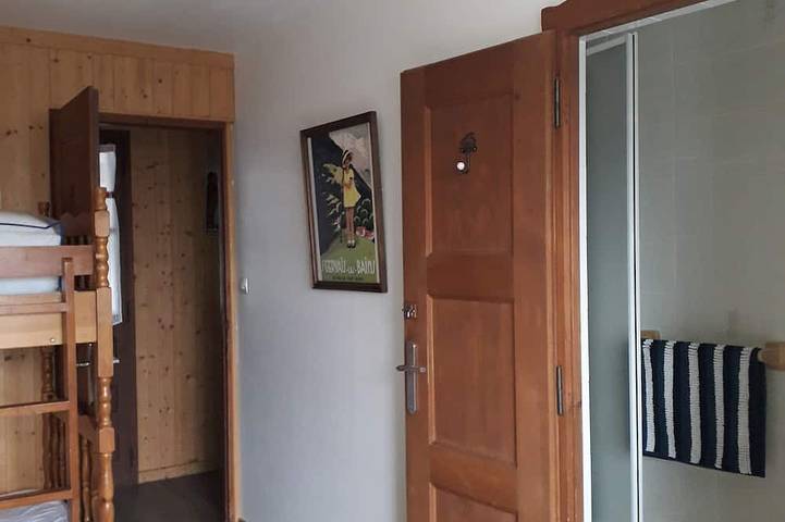 Appartement entier, Au rez de chaussée du chalet du propriétaire 2 à 3 personnes meublé tourisme 2 ☆ in Saint-Gervais-les-Bains, Pays du Mont-Blanc
