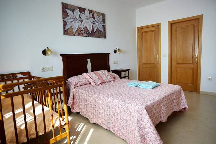 Apartment mit Pool und spektakulärer Aussicht, ideal für Familien in Iznájar, Sierras Subbéticas
