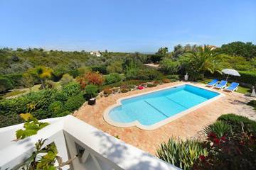 Casa De Vacaciones para 6 Personas en Porches, Distrito de Faro, Foto 1