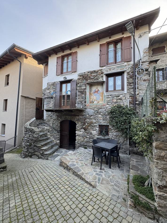 Casa Patty – Fresco and Stone Charm in Civo, Valtellina in Roncaglia, Civo
