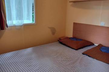 Bungalow pour 4 Personnes dans Saint-Pierre-d'Oléron, Île d'Oléron, Photo 1