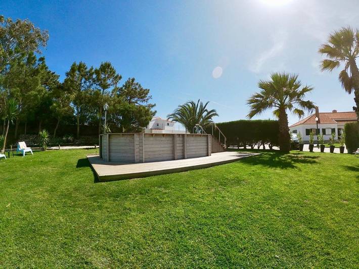 Location de vacances pour 6 personnes, avec piscine et jardin à Ericeira - 2
