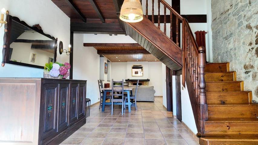 Chalet para 10 personas, con vistas además de terraza y jardín, Se admiten mascotas en Costa Oriental Asturiana - 3