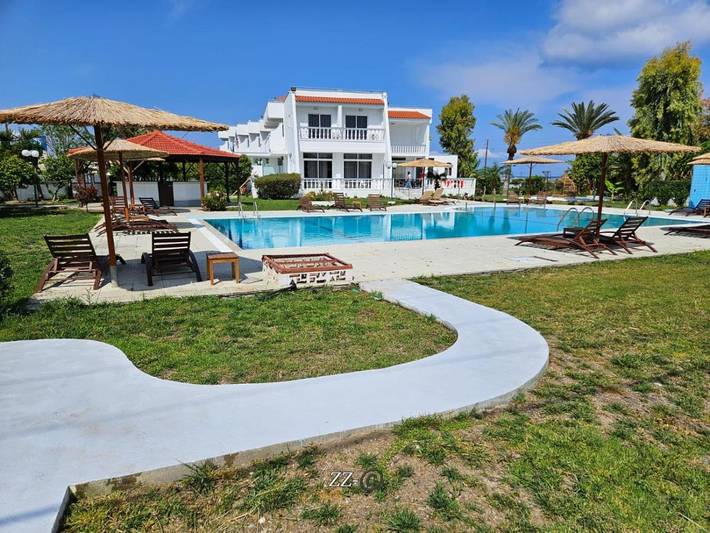 Hôtel pour 2 personnes, avec Balcon et Terrasse ainsi que Jardin et Piscine