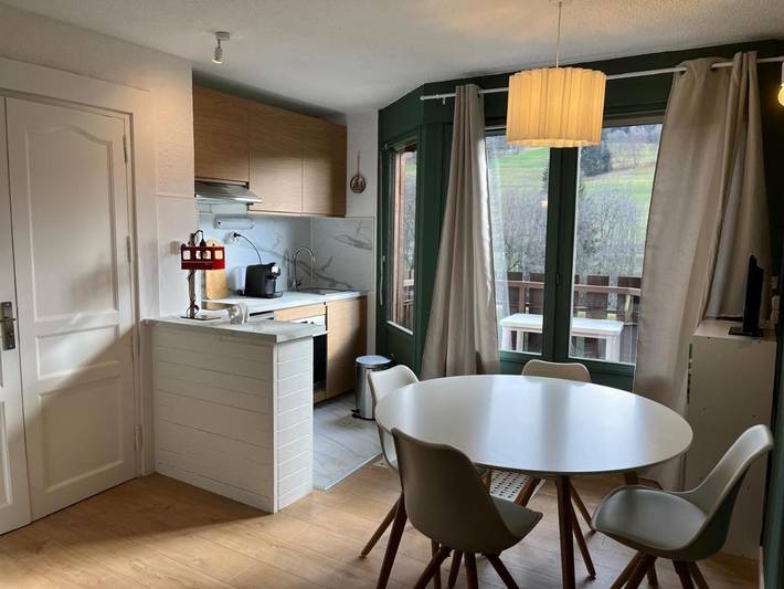 Appartement de vacances pour 4 personnes, avec terrasse et vue, animaux acceptés
