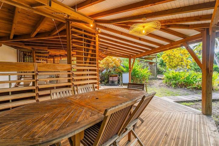 Gîte pour 4 personnes, avec terrasse et vue à Anse Noire - 3