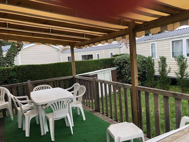 Location de vacances pour 4 personnes, avec jardin ainsi que piscine et bassin pour enfant dans Luna Park La Palmyre - 4