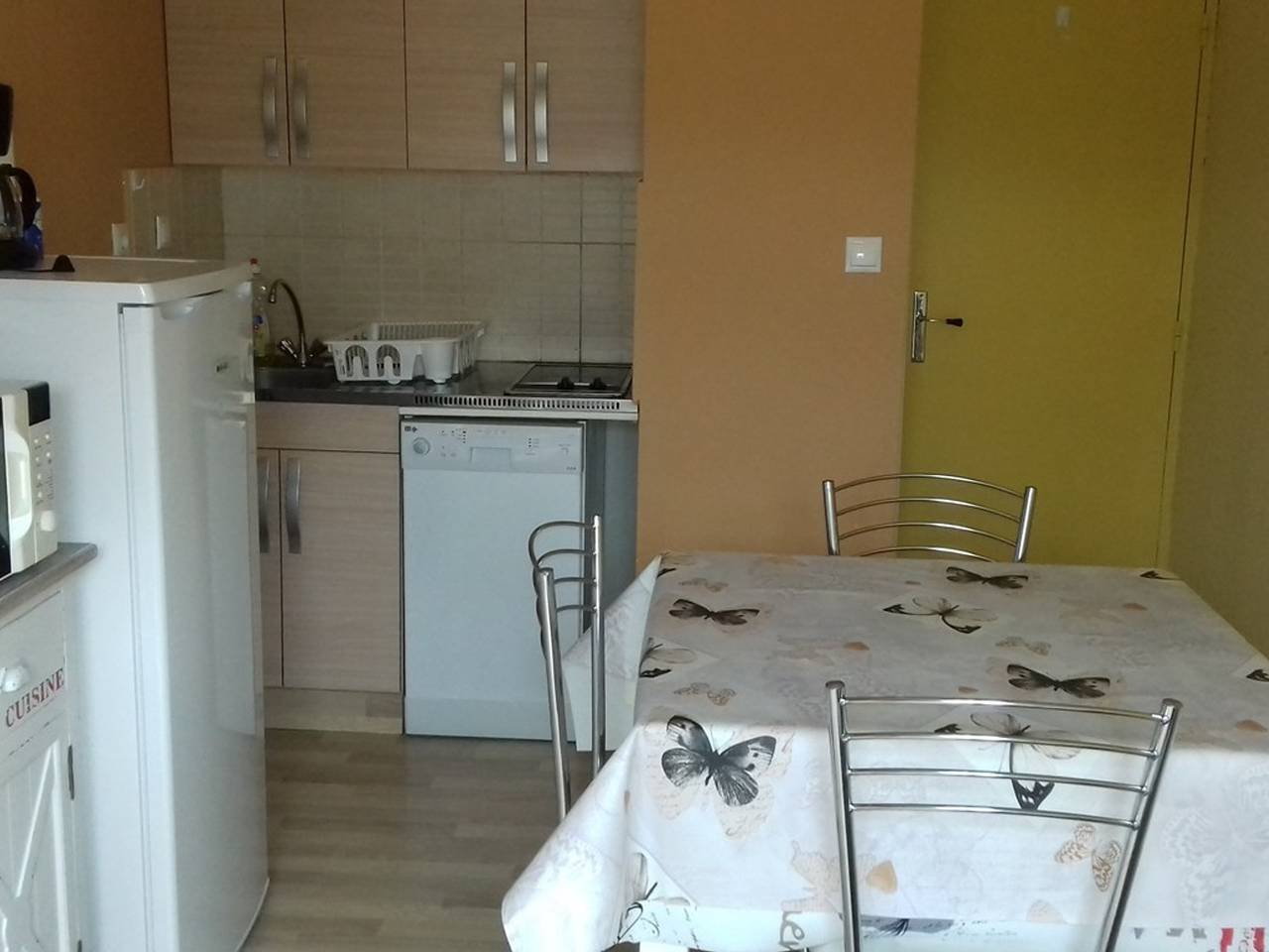 Studio entier, Studio cabine cosy pour 4 au cœur de la station in Bolquère, Parc naturel régional des Pyrénées catalanes