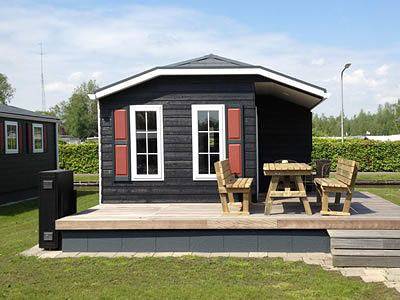Chaletpark Kroondomein Giethoorn — Chalet "De Beulaker" geeignet für bis zu vier Personen in Giethoorn, Nationalpark Weerribben-Wieden