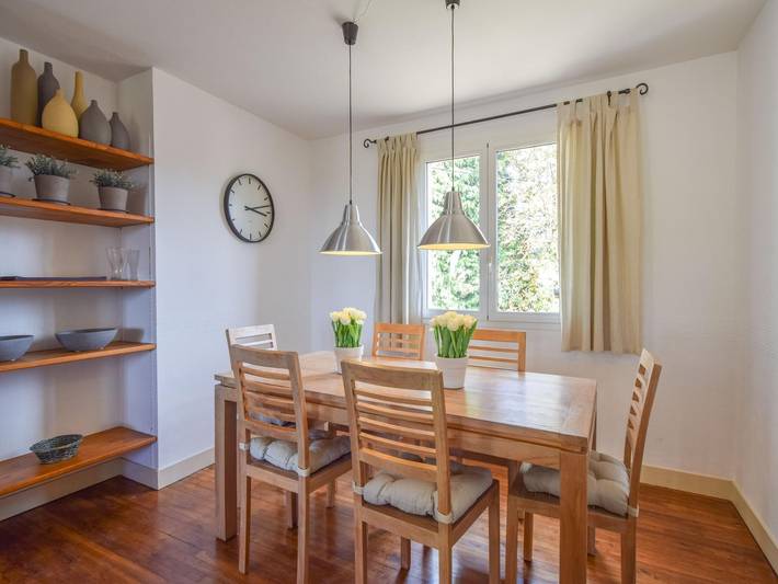 Location de vacances pour 6 personnes, avec piscine et jardin, animaux acceptés à Saint-Médard-d'Excideuil - 4