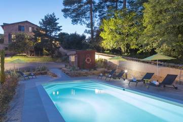 Hôtel pour 2 personnes, avec sauna et jardin ainsi que piscine et jacuzzi à Blacé