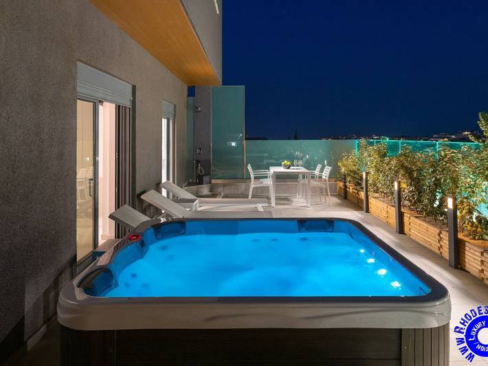 Vakantieappartement voor 7 personen, met tuin in Rhodos Stad