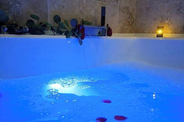 Appartement de vacances pour 2 personnes, avec sauna et jacuzzi, animaux acceptés - 1