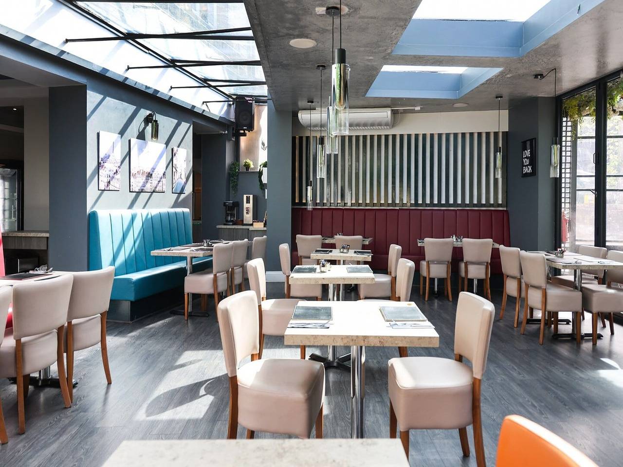 Apartamento entero, Belvilla Russel Court Hotel | Standard Triple in Bradford, Yorkshire del Oeste