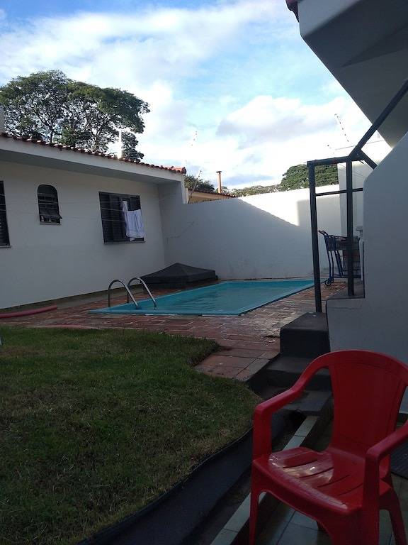 Zimmer mit zwei Betten in pensionato in Maringá / pr in Maringá, Paraná