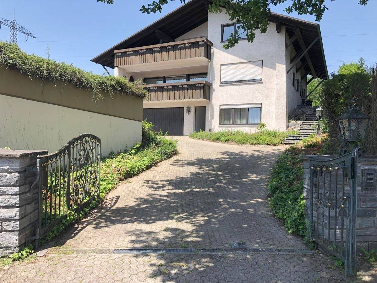 Appartement entier, Apartment with Terrace in Bad Säckingen, Forêt-Noire du Sud