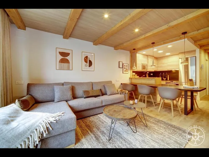 Apartamento de vacaciones para 7 personas, con vistas y terraza - 1