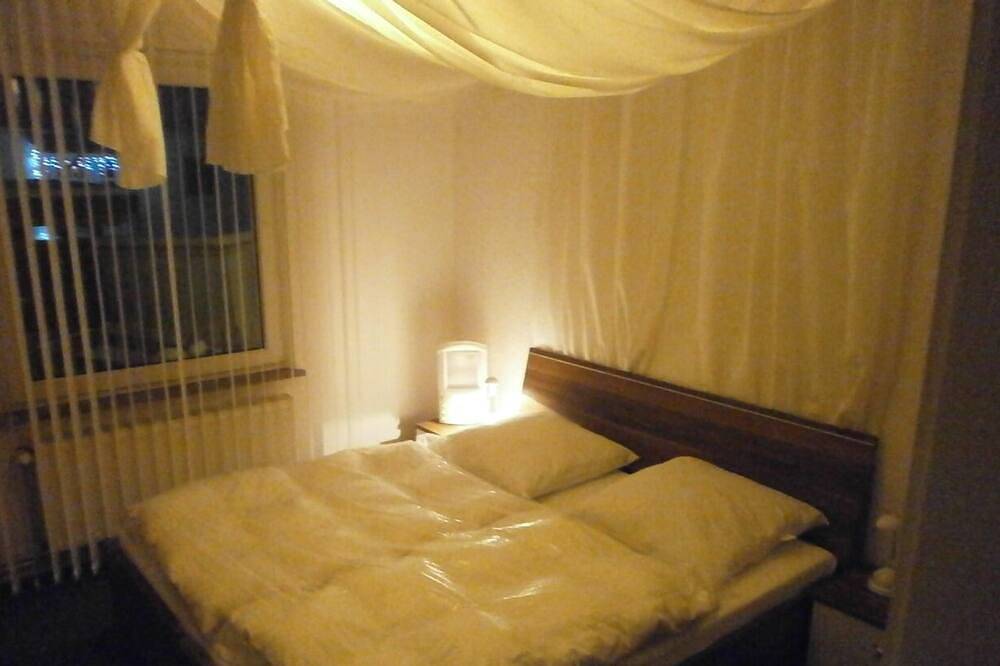 Ganze Wohnung, Hübsche sehr ruhige Ferienwohnungen für Gruppen bis 23 Personen in Bad Sachsa, Harzvorland