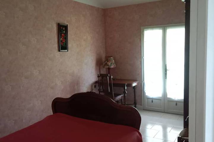 Gîte pour 5 personnes, avec piscine et jardin à Lamothe-Fénelon - 2