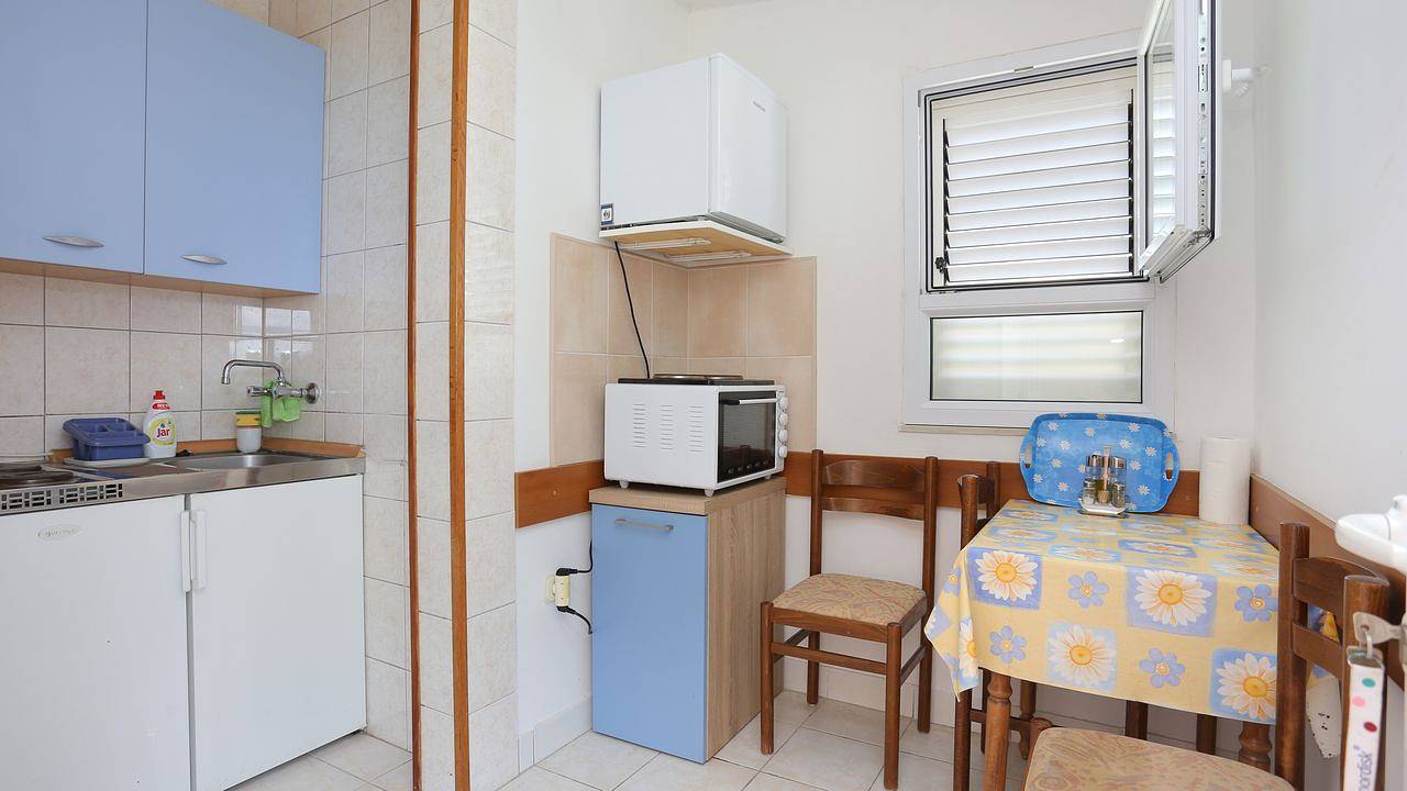 Ganze Ferienwohnung, Ferienwohnung für 2 Personen (22 m²) in Arbanija in Arbanija, Ciovo